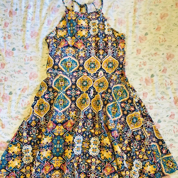 Mossimo Supply Co. Dresses & Skirts - Size M flowy Mossimo CO dress